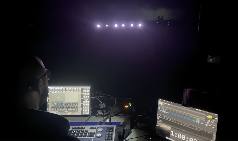 Timecode programming and show control